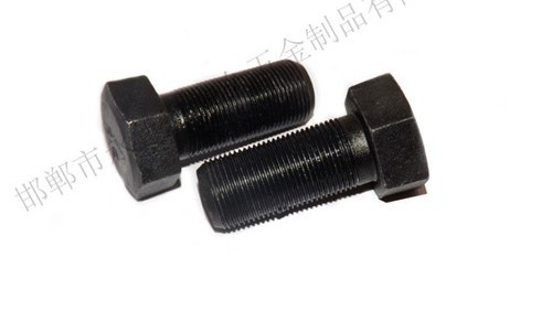 4.8級六角頭螺栓與Q235B六角頭螺栓相比較，